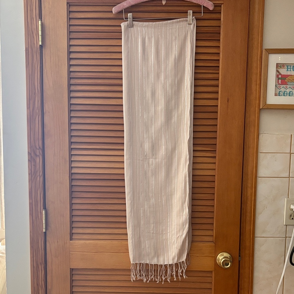 Elegant Cream Fringe Scarf